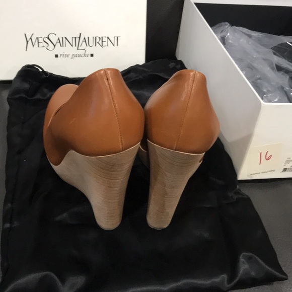 YSL Shoes - Picture 6 of 13